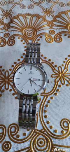 时计之美 探索石英表的永恒魅力